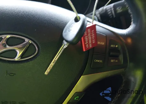 2013 Hyundai Genesis 2.0T z USA, uszkodzony, nr VIN KMHHT6KD6DU089158